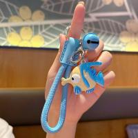 Llavero de pez payaso con correa para la muñeca, decoración de bolso cosido a mano, colgantes de dibujos animados de pez payaso, baratija, colgante de llave de dibujos animados de Anime con corazón para chica - details 15