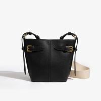 Bolso de mujer premium sense versátil retro hebilla decoración de un solo hombro bandolera bolso de cubo - details 3
