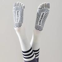 Calcetines de Yoga con cinco dedos divididos para mujer, medias profesionales de Pilates, de algodón, antideslizantes, de tubo medio, para interiores, baile, Fitness y deportes - details 20