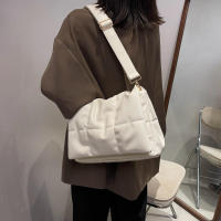 Bolso de hombro acolchado a cuadros, bolso de diseñador para mujer, bolsos de compras cruzados con solapa de cuero PU, invierno - details 20