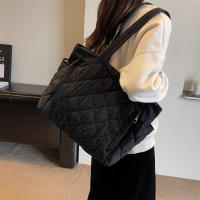 Bolso De Hombro Para Mujer Con Forro Padded Gran Capacidad Bolsa De Viaje Hobo Moda Cierre De Cremallera Capacidad Grande - details 3