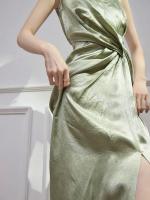 Novedad de verano, vestido ceñido a la cintura de nicho de alta gama con diseño francés, falda larga - details 13