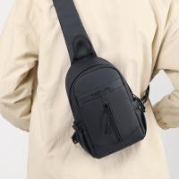 Bolso de pecho informal para hombre, mochila de nailon impermeable para ir al trabajo, bolso cruzado multifuncional de gran capacidad para hombre - details 19