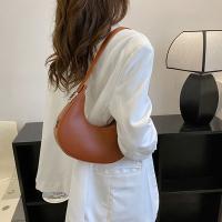Bolsos de mano de color sólido de media luna a la moda, bolsos para las axilas, bolsos Hobos, bolsos de mano - details 12
