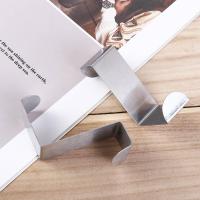 Durable práctico para cocina baño gabinete puerta organizador trasero sin perforaciones gancho para colgar ropa estante de almacenamiento gancho para llaves - details 10