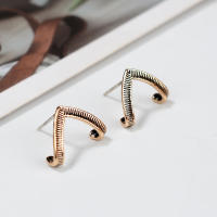 Pendientes De Estilo Punk Vintage Para Hombres Y Mujeres Triángulo Geométrico Unisex Joyería De Fiesta Cool Boys Metal - details 1