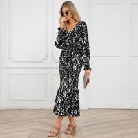 Elegante Vestido de Cuerpo Ajustado con Cuello en V Estampado Ajustado para Mujeres - details 9
