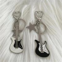Llave de Estrella de Corazón de Guitarra Accesorio Vintage Rock Punk para Hombres y Mujeres - details 3