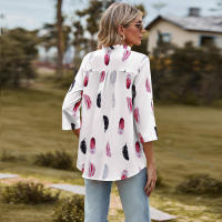 Camisa con estampado de plumas de tres cuartos y manga e para mujer, cuello en V, otoño, nueva - details 31