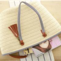Nuevo 2025 simple cuerda de papel bolsa tejida de moda con flecos colgante bolsa tejida de papel bolsa de playa para mujer - details 5