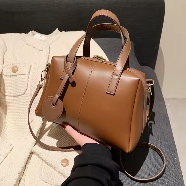Bolso de Hombro Conversible Rico Marrón Bolso de Mano Elegante con Cierre de Cremallera, Correa Ajustable, Espacio Grande, Textura Suave Ideal para Trabajo, Eventos Casuales y Formales, Versátil Carryall - 1
