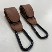 Bolsas colgantes giratorias de cuero PU, mosquetón de aleación de aluminio, ganchos para cochecito, Clips, gancho para cochecito, organizador de carrito, bolsa de bebé, gancho para cochecito - details 4