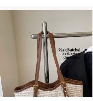 Bolso tejido informal para vacaciones en la playa de verano para mujer, bolso versátil para las axilas para ir de compras y viajar, 2025 - details 3