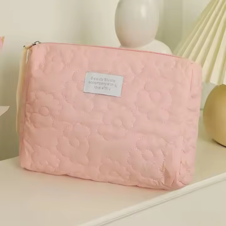 Bolsa de cosméticos de gran capacidad bordada, bolsa de almacenamiento portátil impermeable, bolsa de maquillaje de viaje - 1