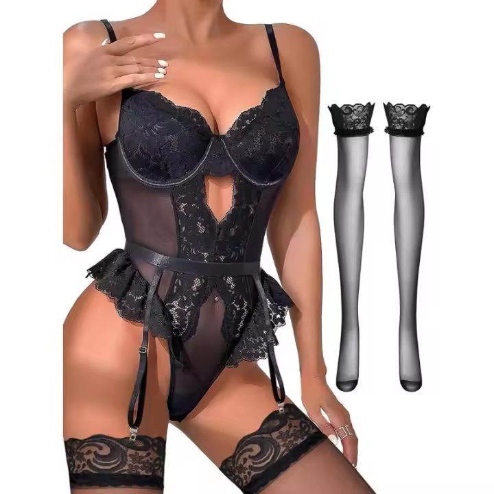 Conjunto de lencería de 3 piezas con medias sexys, body de malla de encaje, top con aros y liguero - 1