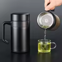 Termo de acero inoxidable 304 con asa para taza de café, botella de agua de gran capacidad, aislada al vacío e irrompible - details 4
