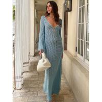 Vestido largo de punto de ganchillo calado para cubrir el bikini en vacaciones en la playa - details 31