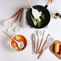 Utensilios de cocina blancos, mango de madera multifuncional, herramienta de silicona - details 0
