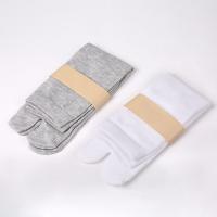 5 pares de calcetines antideslizantes de algodón con dos dedos, calcetines separadores de dedos de media pantorrilla para negocios, calcetines de tubo corto deportivos de Color sólido para mujeres y hombres - details 11