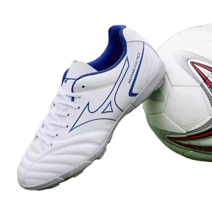 Nuevos zapatos de fútbol, ​​zapatos deportivos de entrenamiento de césped cómodos, antideslizantes y de moda para adolescentes de fondo plano para hombres y mujeres - 1