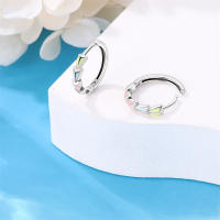 Aretes Redondos de Plata 925 Estilo Elegante para Mujeres con Piedra Principal de Zirconio y Diseño de Encanto Brillante Color en Oro - details 27