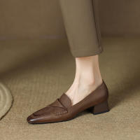 Zapatos pequeños de punta cuadrada estilo francés para mujer, tacón bajo, tacón grueso, zapatos pequeños de cuero - details 23