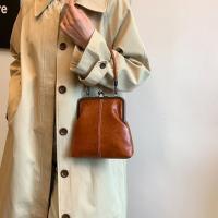 Bolso de hombro elegante con cierre de beso, bolso cruzado de estilo chino Retro de cuero PU, bolso de mujer Vintage de gran capacidad de Color sólido - details 26