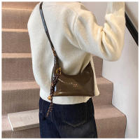 Nuevo bolso bandolera con textura, bolso popular para mujer. - details 23