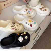 Agujero zapatos de las mujeres usan nuevas zapatillas de sala de operaciones de enfermera antideslizantes de suela gruesa que aumentan en verano - details 19