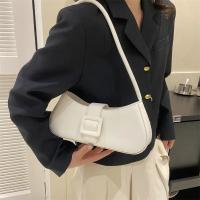 Nuevo bolso de hombro elegante para mujer con hebilla de cinturón moderna, perfecto para desplazamientos diarios, viajes y regreso a casa - details 2