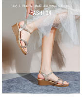 Nuevas sandalias de moda con diamantes de imitación, versión coreana, plataforma y tacón de cuña para mujer - details 14