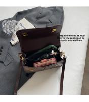 Nuevo bolso de mensajero versátil de hombro, bolso cuadrado pequeño portátil con costuras. - details 6