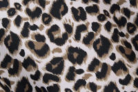 TRAFZA-Blusa informal holgada de manga corta para mujer, Top elegante con estampado de leopardo, cuello redondo con cordones, ropa de calle - details 9