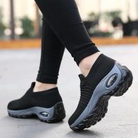 Zapatillas de deporte informales para mujer, cómodas zapatillas de correr de malla con cojín transpirable, zapatillas negras para mujer, zapatos de estudiante 2025 - details 12