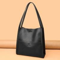 Bolso de hombro de cuero suave para mujer, bolsa de mano grande y sencilla de diseñador de lujo, nueva tendencia, 2023 - details 18