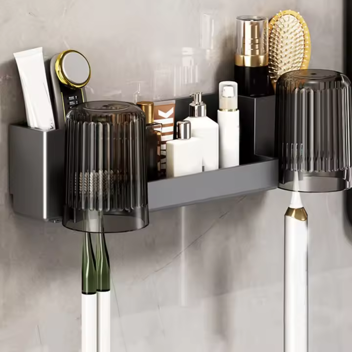 Soporte de plástico para cepillos de dientes, soporte para vasos de enjuague bucal de gran capacidad montado en la pared con tazas, estante de almacenamiento para inodoro que ahorra espacio para el hogar - 1