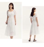 Vestido Semir para Mujer Cuello Cuadrado de Medio Largo Textura Hueca Moda de Verano 2024 - details 3