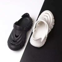 2024 nuevas zapatillas de jardín clásicas con logo para zuecos de playa para hombres y mujeres - details 3