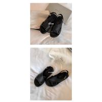 Sandalias planas de piel auténtica para mujer, zapatos romanos de plataforma, informales, de marca de lujo, tendencia de verano, 2024 - details 7