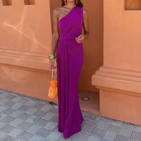 Ropa nueva de primavera 2025, vestido de mujer, hombro inclinado largo de Color sólido a la moda, violeta - details 3