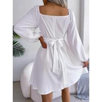 Vestido de verano 2025 para mujer con cuello cuadrado, volantes, cintura ajustada y color sólido. - details 5