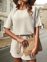 Traje de verano de dos piezas para mujer, conjuntos informales de Jersey, Tops y pantalones cortos, Beige S - details 2