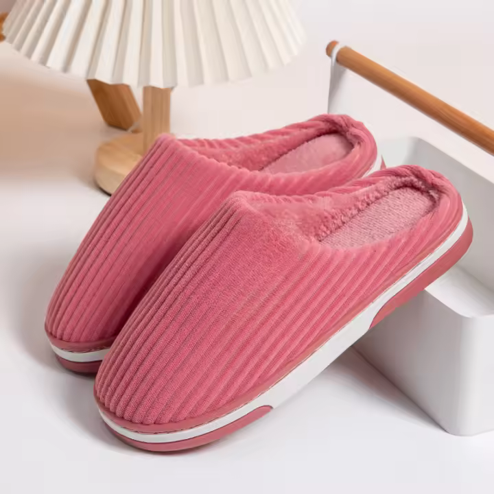 Nuevas zapatillas de algodón para mujer, gruesas, antideslizantes, para el hogar, interior, cálidas, de felpa, para parejas, de pelo, para otoño e invierno, de algodón, para hombre. - 1
