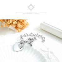 Pulsera con dije de corazón para mujer – Joyería de acero de titanio estilo INS con cierre OT – Minimalista y elegante - details 2