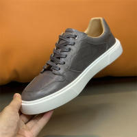 Zapatos casuales de cuero de vaca rayados a mano de alta gama para hombres - details 15