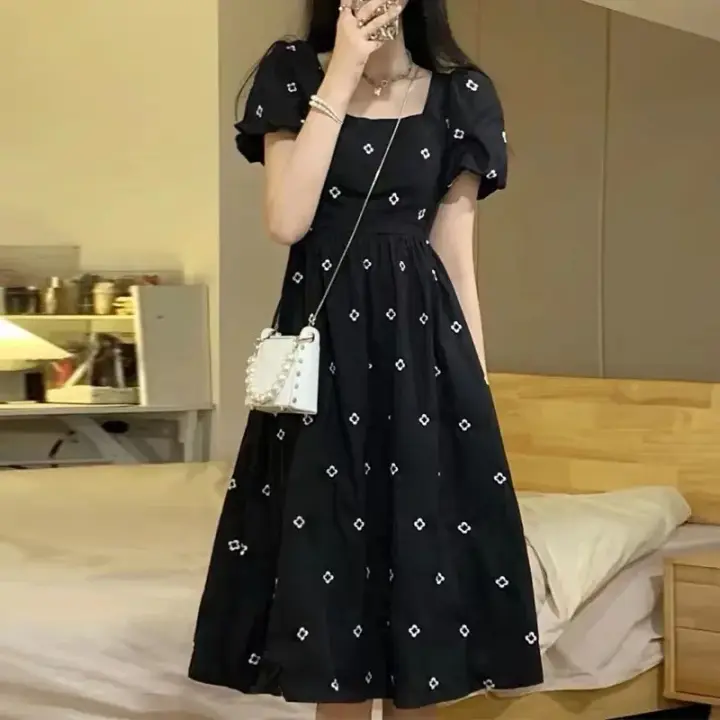 Gran oferta de la temporada, nuevo estilo francés, dulce cuello cuadrado, vestido negro Floral para mujer, vestido largo adelgazante de verano, elegante e informal - 1