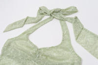BUNO-Top corto transparente de encaje con cuello Halter para mujer, camisetas sin mangas con espalda descubierta para fiesta y calle, camisetas básicas de moda Y2K - details 6