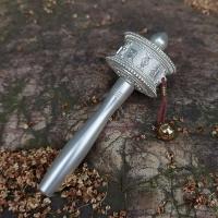 Rueda de oración tibetana Heag para aliviar el estrés y la ansiedad, diseño auténtico, perfecto para prácticas de meditación budista, aleación - details 11