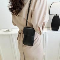 Mini Bolso Cruzado Chic Correa Ajustable, Cierre Magnético, Acabado Metálico Elegante, Ligero y Portátil Perfecto para Uso Diario - details 2