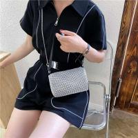 Bolso bandolera con cadena cuadrada para mujer, bolso de mujer con perlas de moda - details 9